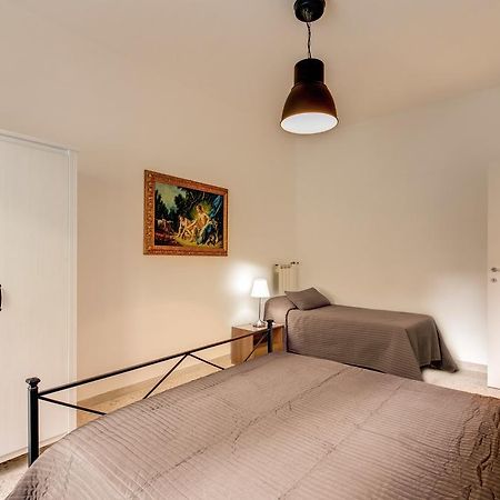 Daisy Guest House Colosseo Rzym Pokój zdjęcie